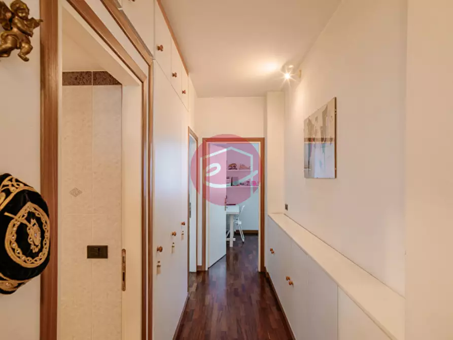 Immagine 17 di Villa in vendita  a Savignano Sul Rubicone