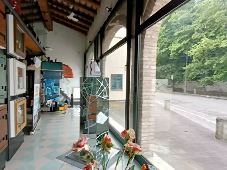 Immagine 1 di Negozio in vendita  in Riviera Giacomo Matteotti a Mira