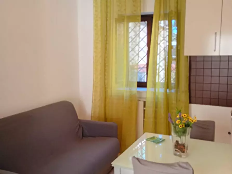 Immagine 20 di Appartamento in vendita  in via giovanni pascoli 44 a Napoli