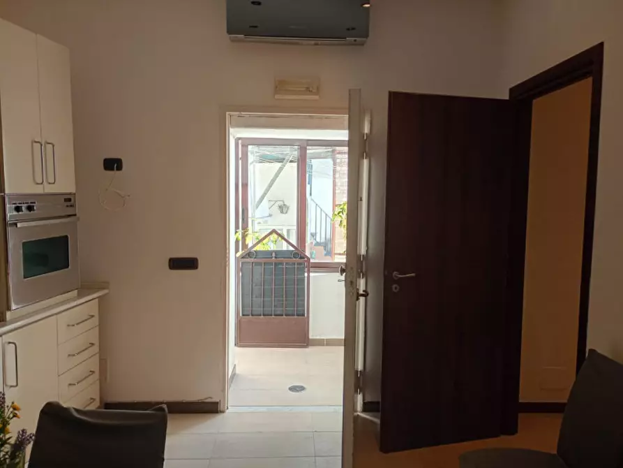 Immagine 21 di Appartamento in vendita  in via giovanni pascoli 44 a Napoli