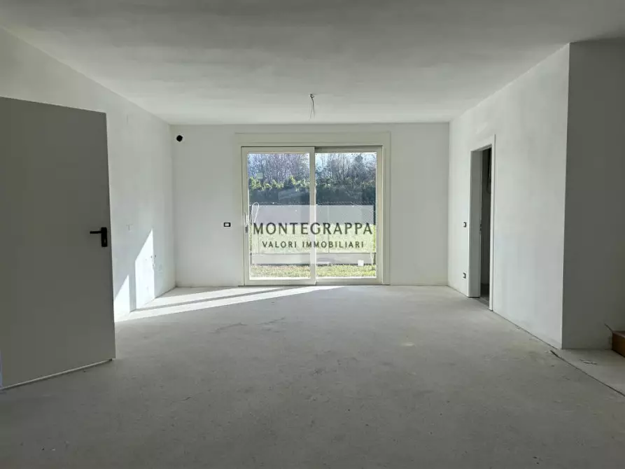 Immagine 24 di Casa bifamiliare in vendita  in Via Roma a Loreggia