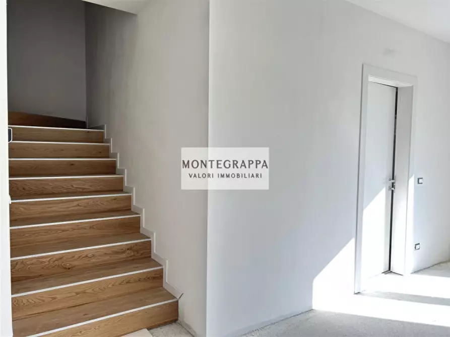 Immagine 29 di Casa bifamiliare in vendita  in Via Roma a Loreggia