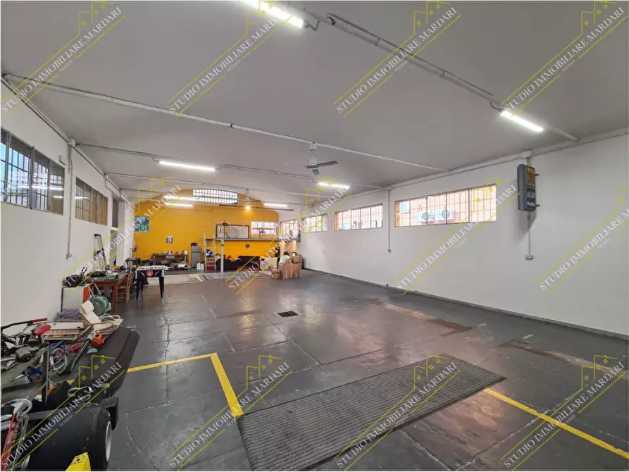 Immagine 9 di Capannone industriale in vendita  in Via Luigi Riccoboni 29 a Modena