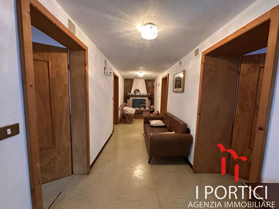 Immagine 18 di Appartamento in vendita  in via Monte Tos a Alleghe