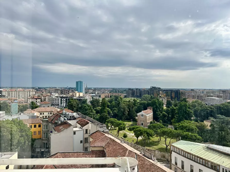 Immagine 5 di Appartamento in vendita  in Via San Fermo a Padova