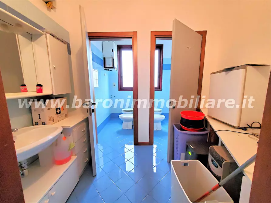 Immagine 12 di Ufficio in vendita  in Via delle Querce, 2 a Anzola Dell'emilia