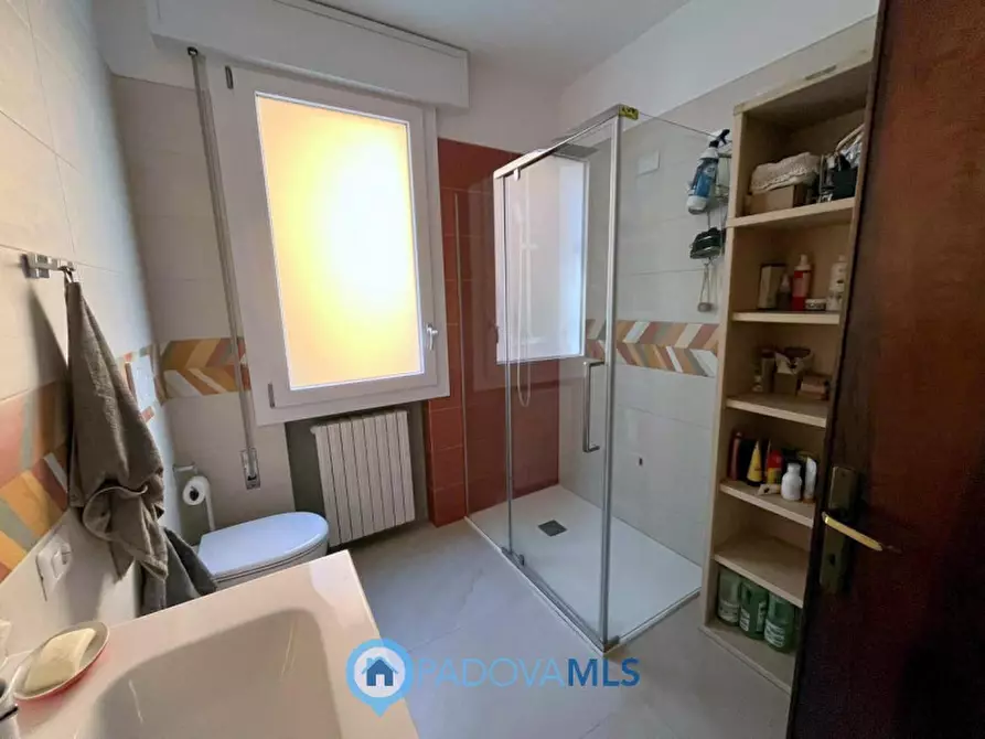 Immagine 12 di Appartamento in vendita  in Via Padova a Albignasego