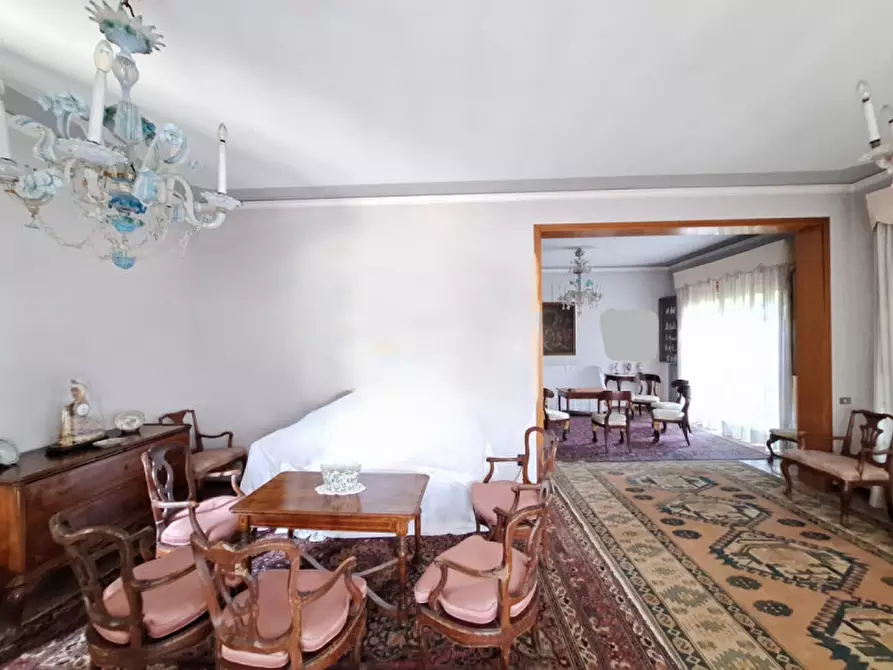 Immagine 2 di Villa in vendita  in Via Benedetto Croce a Rovigo