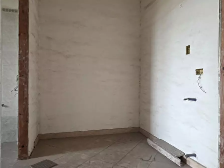 Immagine 17 di Villa in vendita  in VIA VALDINA, 26 a Valdina