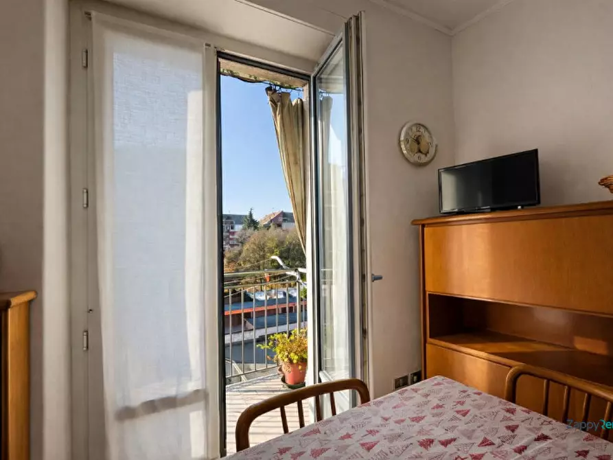 Immagine 13 di Appartamento in affitto  in Via Pellegrino Rossi a Milano