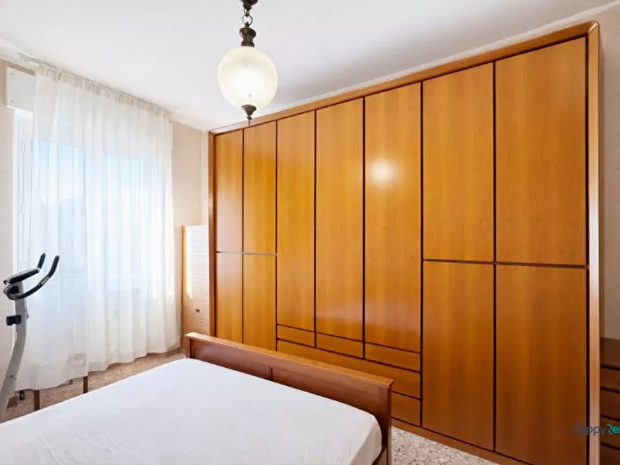 Immagine 21 di Appartamento in affitto  in Via Pellegrino Rossi a Milano