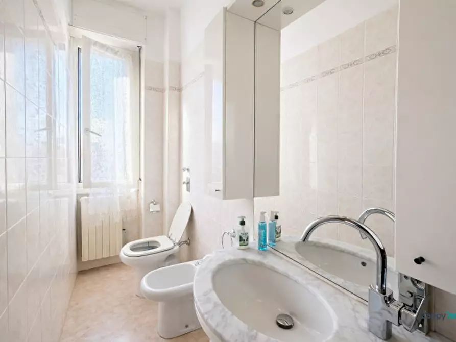 Immagine 22 di Appartamento in affitto  in Via Pellegrino Rossi a Milano