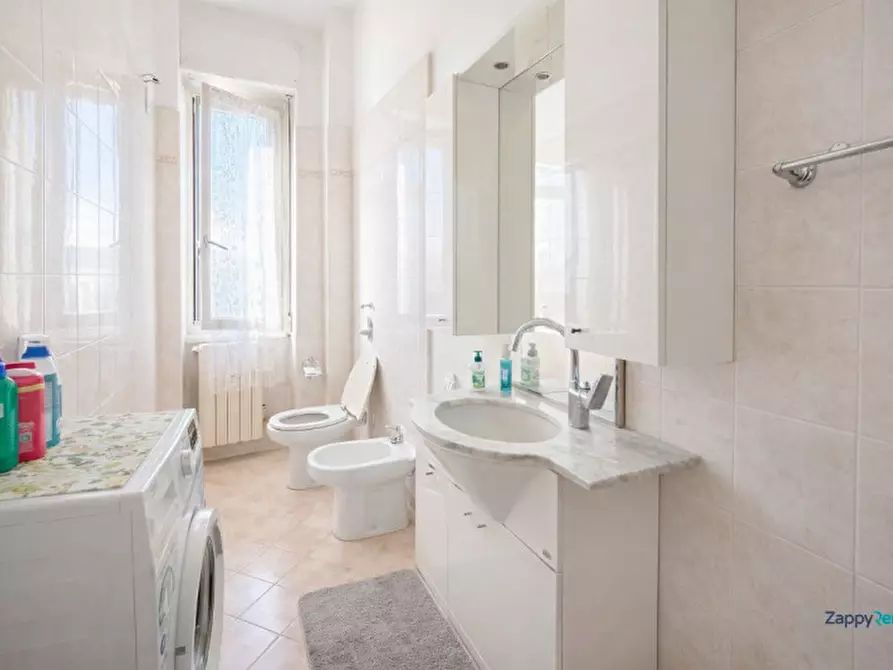 Immagine 18 di Appartamento in affitto  in Via Pellegrino Rossi, 81 a Milano