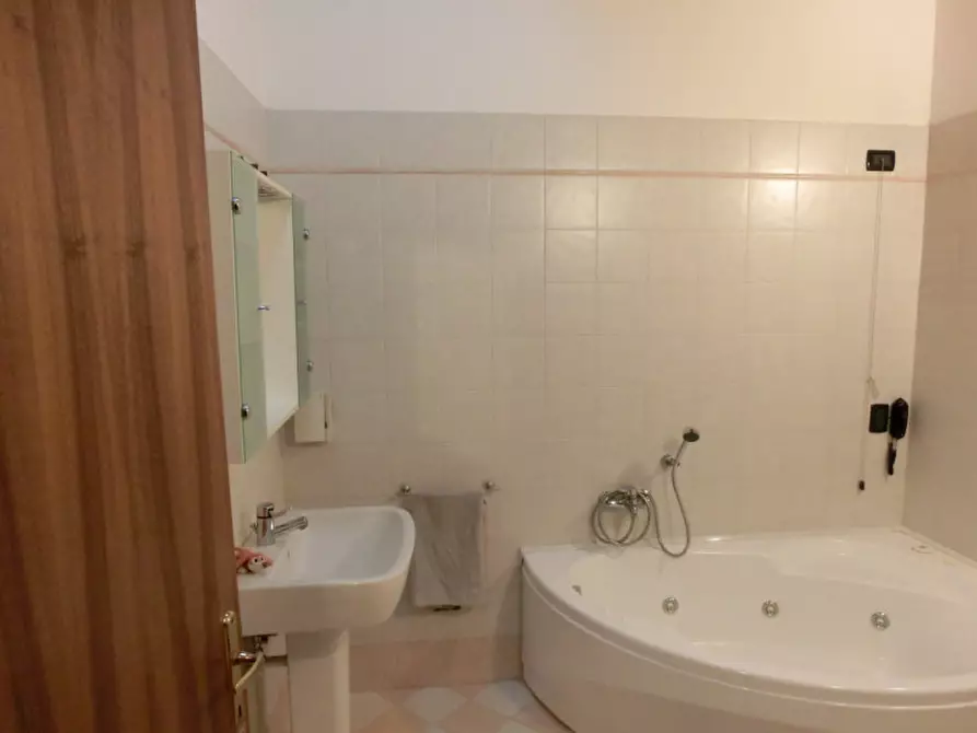 Immagine 16 di Appartamento in vendita  a Salzano