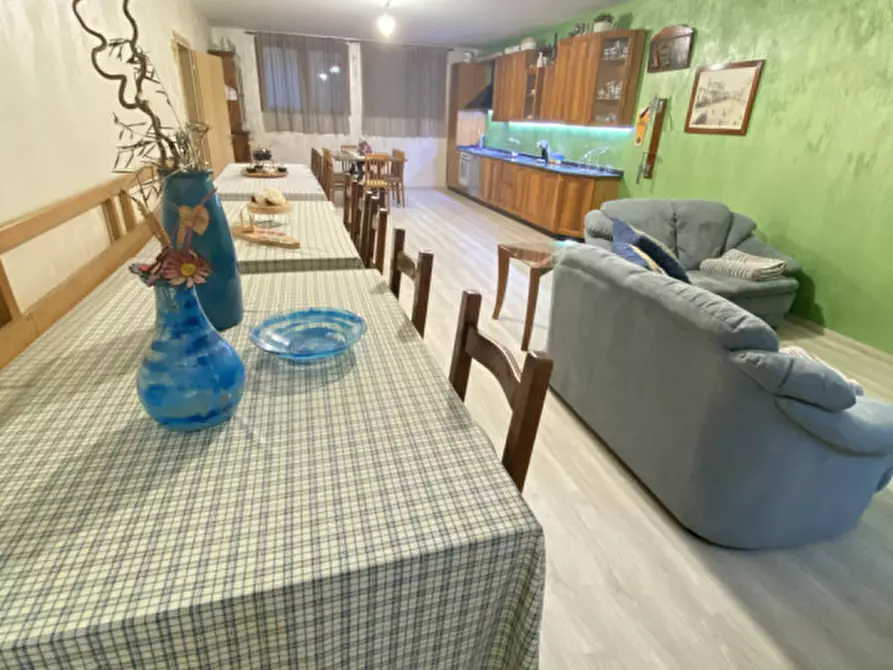 Immagine 17 di Casa bifamiliare in vendita  a Rossano Veneto
