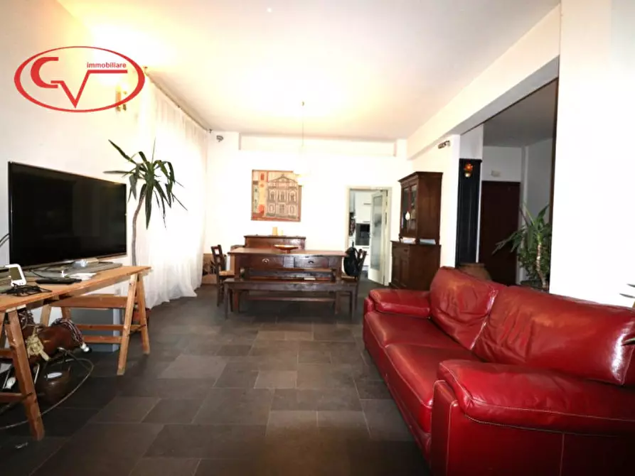 Immagine 3 di Appartamento in vendita  in via Michelangelo a Montevarchi