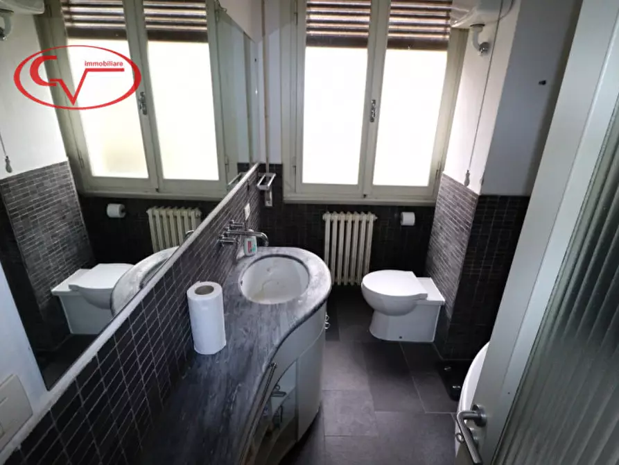 Immagine 17 di Appartamento in vendita  in via Michelangelo a Montevarchi