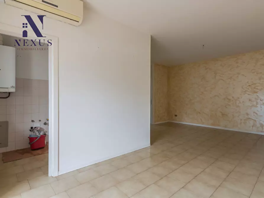 Immagine 7 di Appartamento in vendita  a Fano