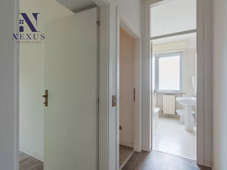 Immagine 13 di Appartamento in vendita  a Fano