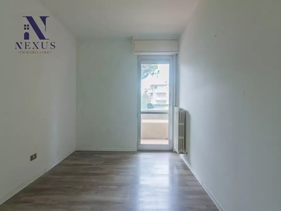 Immagine 15 di Appartamento in vendita  a Fano