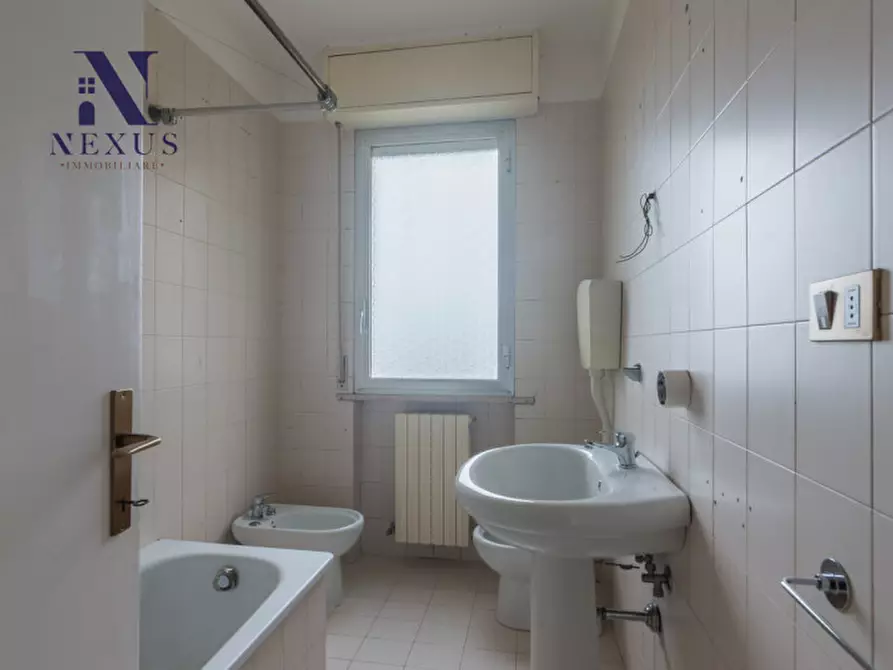 Immagine 18 di Appartamento in vendita  a Fano