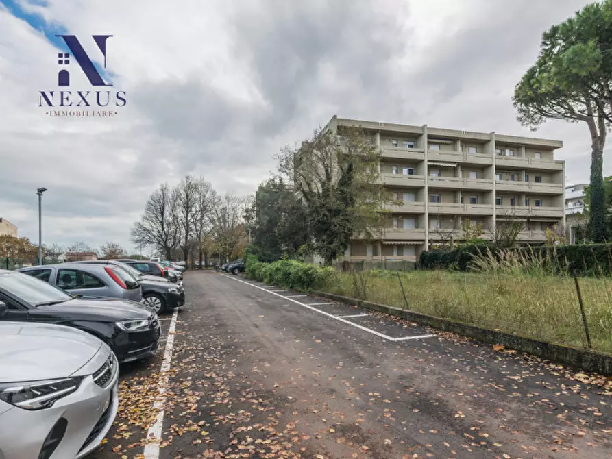 Immagine 41 di Appartamento in vendita  a Fano