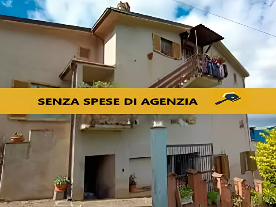 Immagine 1 di Appartamento in vendita  in Str. di Larviano 107 a Terni