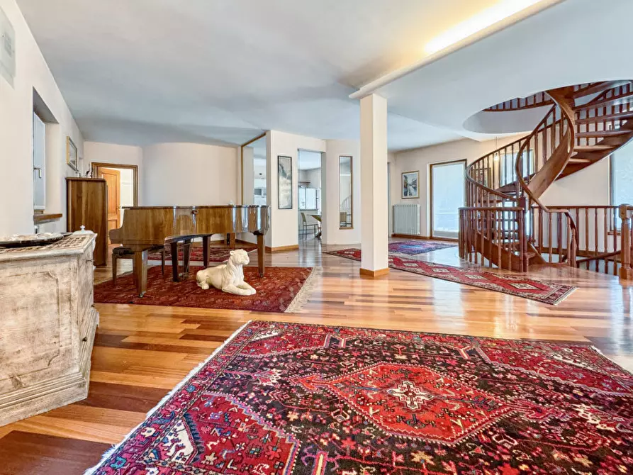 Immagine 10 di Villa in vendita  in Via Cesare Battisti 84 a Invorio