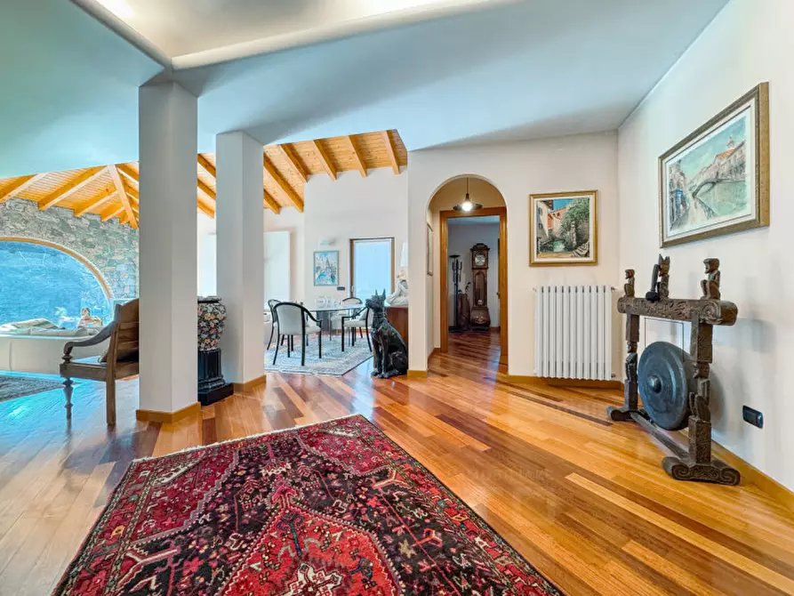 Immagine 12 di Villa in vendita  in Via Cesare Battisti 84 a Invorio