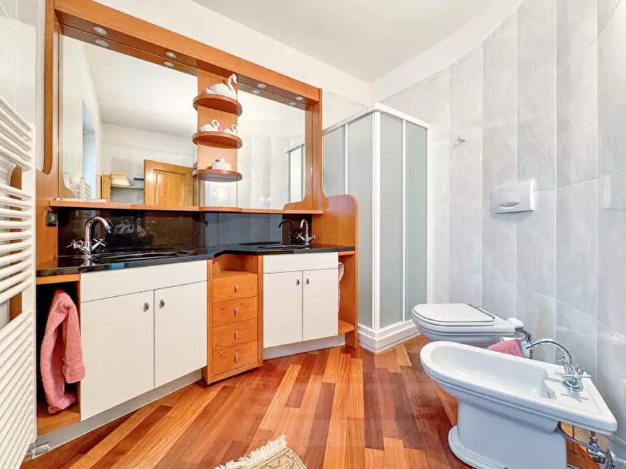 Immagine 15 di Villa in vendita  in Via Cesare Battisti 84 a Invorio