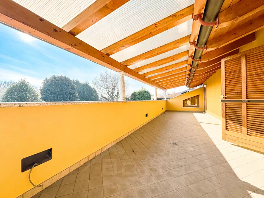 Immagine 22 di Villa in vendita  in Via Cesare Battisti 84 a Invorio