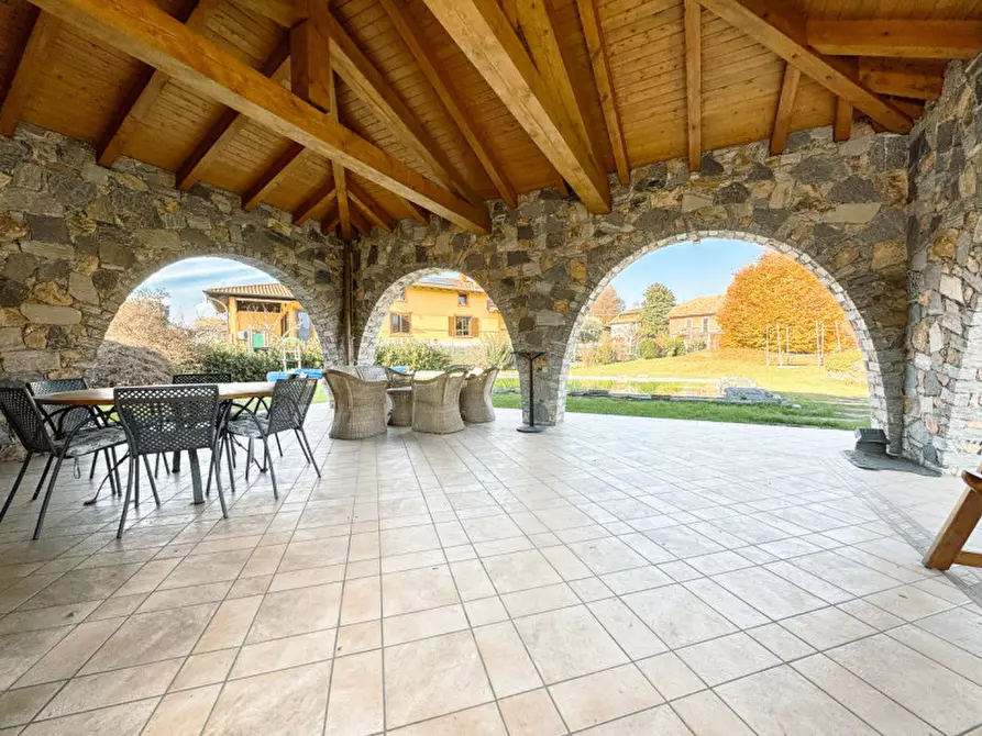 Immagine 26 di Villa in vendita  in Via Cesare Battisti 84 a Invorio