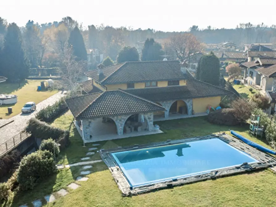 Immagine 32 di Villa in vendita  in Via Cesare Battisti 84 a Invorio