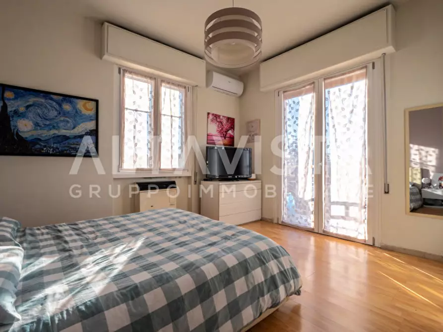 Immagine 17 di Appartamento in vendita  in Rezzato via Mazzini a Rezzato