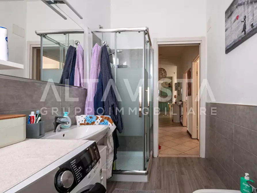 Immagine 28 di Appartamento in vendita  in Rezzato via Mazzini a Rezzato