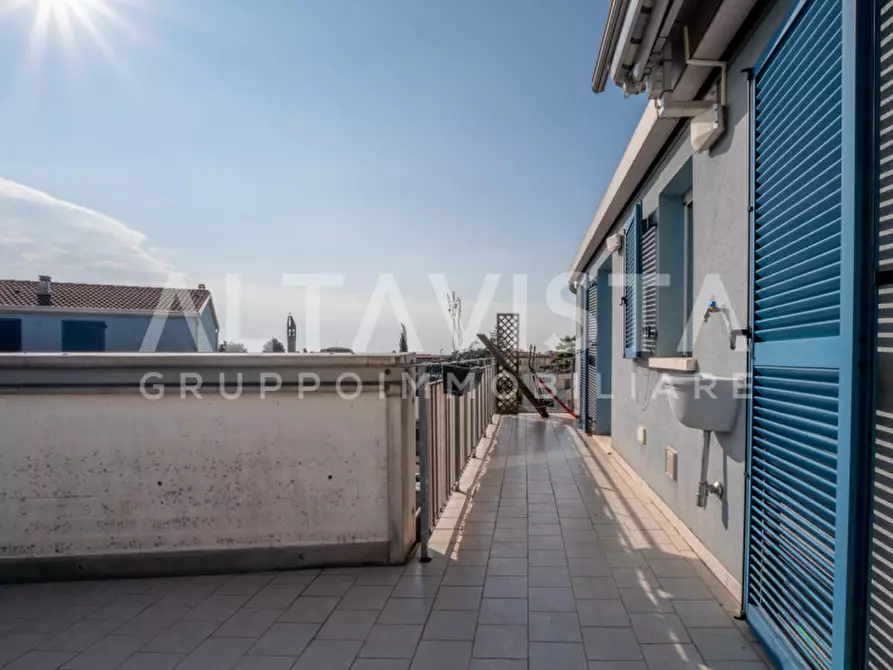 Immagine 10 di Appartamento in vendita  in Via Alessandro Manzoni a Rezzato