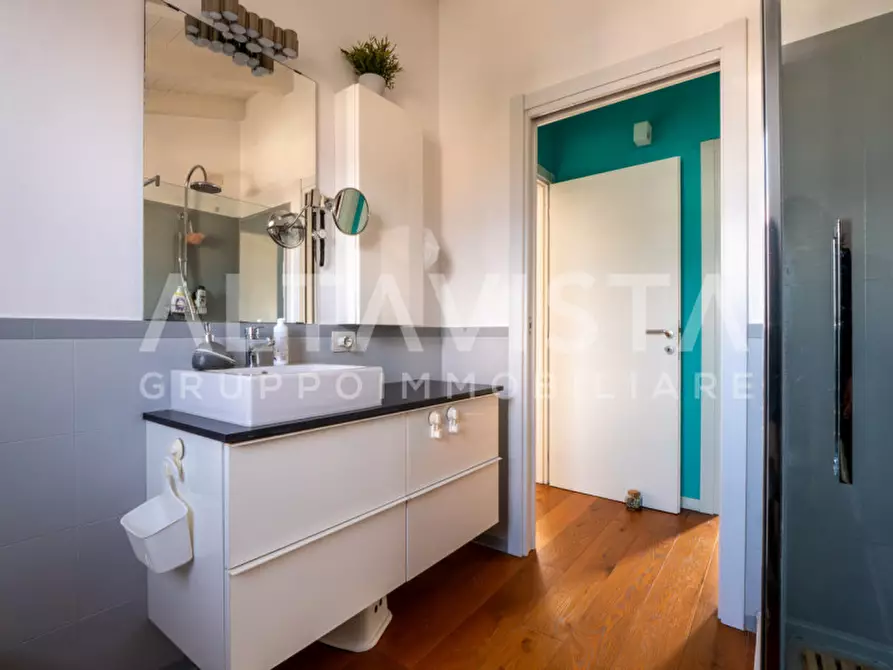 Immagine 21 di Appartamento in vendita  in Via Alessandro Manzoni a Rezzato