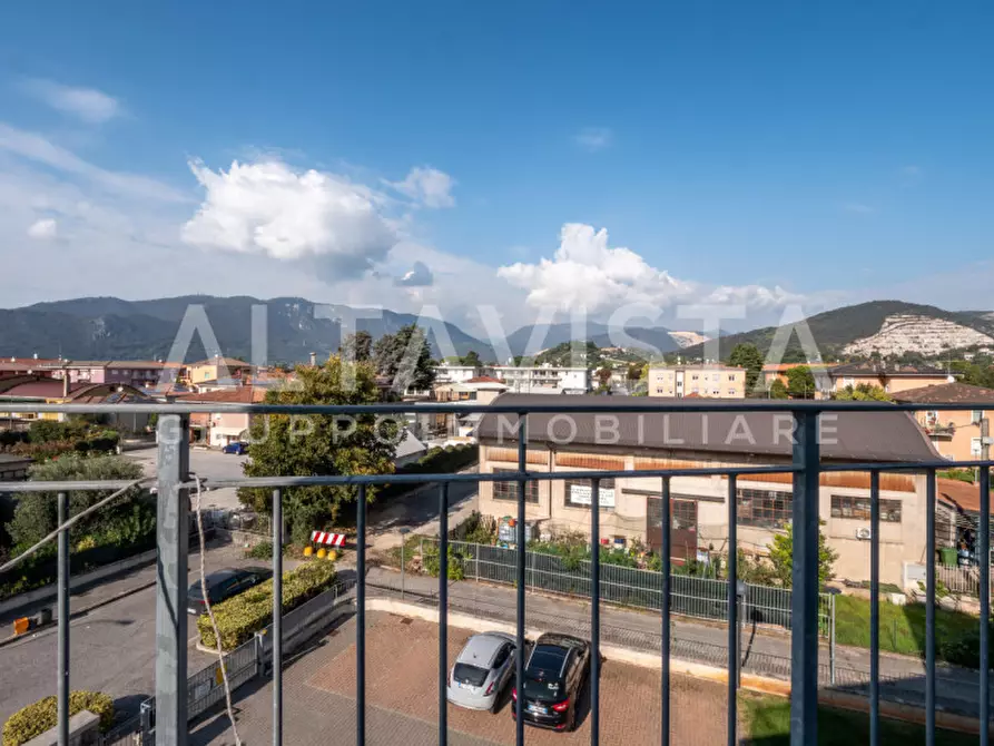 Immagine 26 di Appartamento in vendita  in Via Alessandro Manzoni a Rezzato