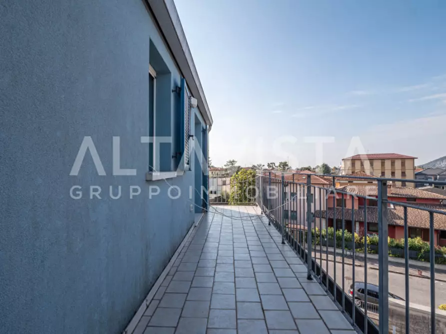 Immagine 27 di Appartamento in vendita  in Via Alessandro Manzoni a Rezzato