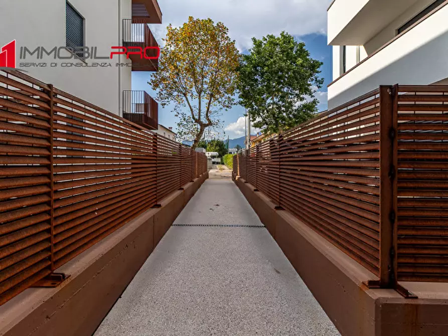 Immagine 27 di Appartamento in vendita  in Viale Ungheria, 44 a Thiene