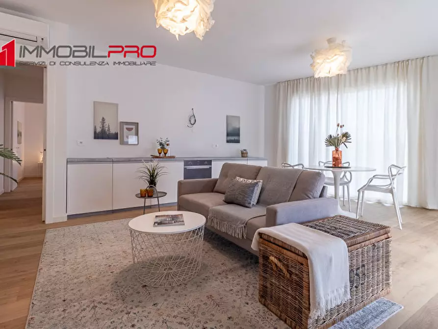 Immagine 31 di Appartamento in vendita  in Viale Ungheria, 44 a Thiene