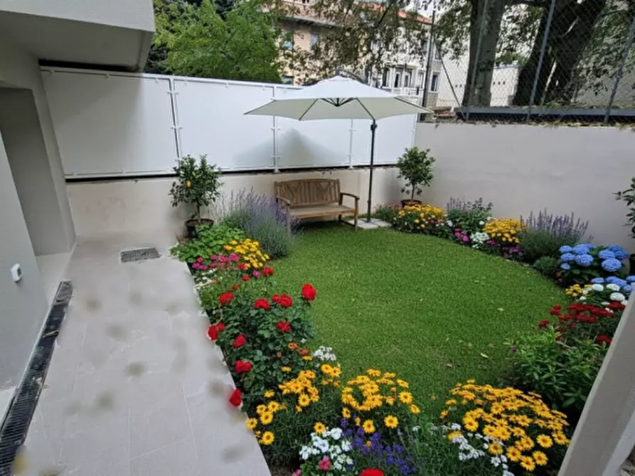 Immagine 1 di Appartamento in vendita  in Via del Carmine a Padova