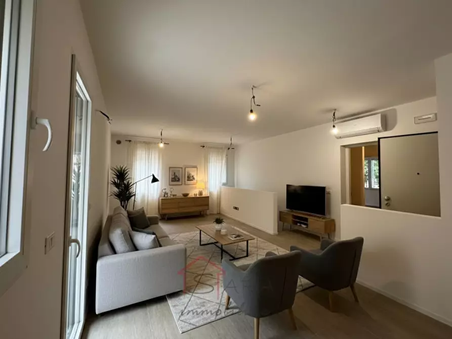 Immagine 2 di Appartamento in vendita  in Via del Carmine a Padova