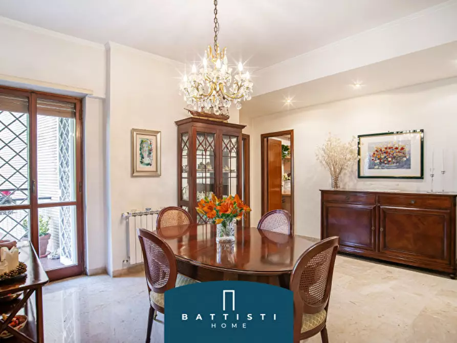 Immagine 6 di Appartamento in vendita  in Via Fregene a Roma