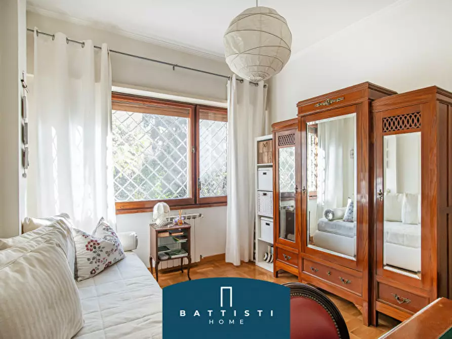 Immagine 19 di Appartamento in vendita  in Via Fregene a Roma