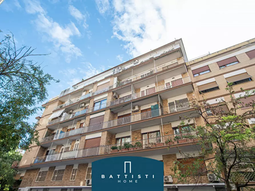 Immagine 30 di Appartamento in vendita  in Via Fregene a Roma