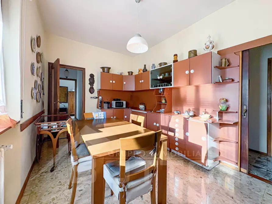 Immagine 16 di Villa in vendita  in Via Stazione 69 a Varallo Pombia