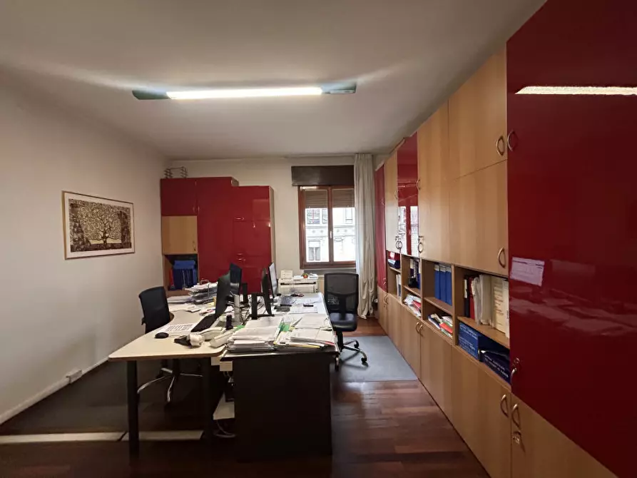 Immagine 2 di Ufficio in vendita  in Corso del Popolo a Padova