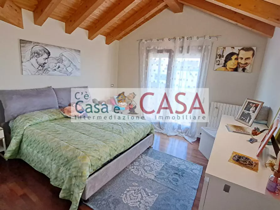 Immagine 33 di Attico in vendita  in Via Cristoforo Colombo a Selvazzano Dentro