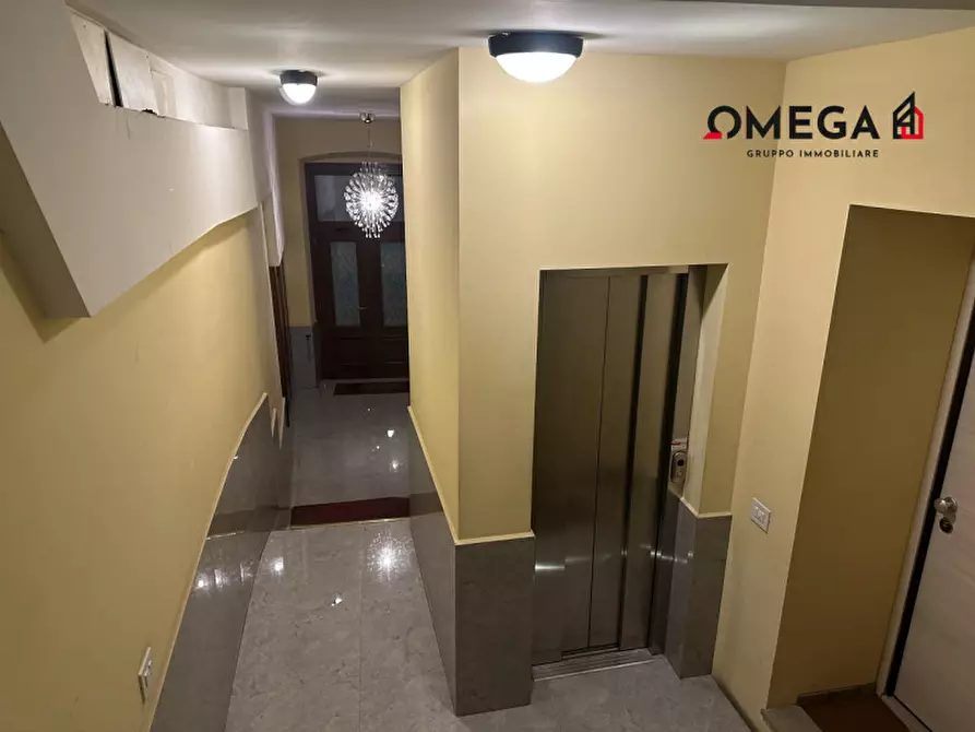 Immagine 5 di Appartamento in vendita  in Via Giulia, 57 a Trieste